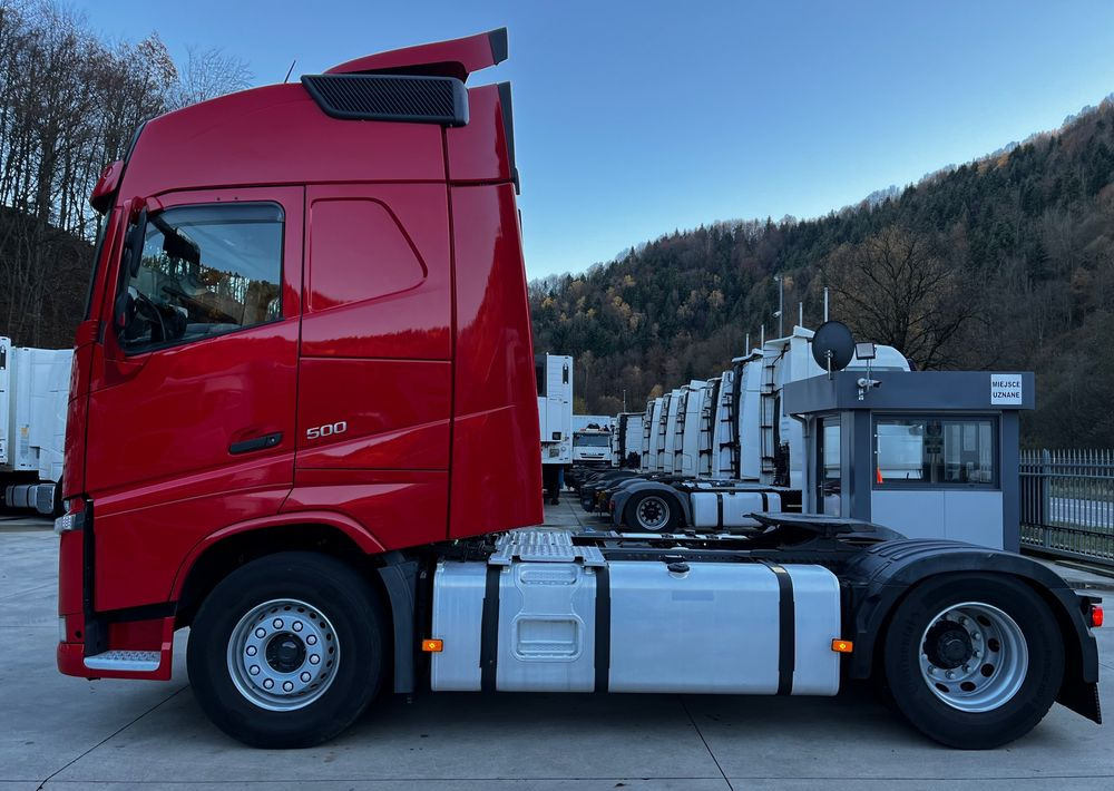 Volvo FH // Standard // 2018 // Duże zbiorniki // Klima postojowa // Radary // Idealny ! - Xe đầu kéo: hình 5 Volvo FH // Standard // 2018 // Duże zbiorniki // Klima postojowa // Radary // Idealny ! - Xe đầu kéo: hình 5