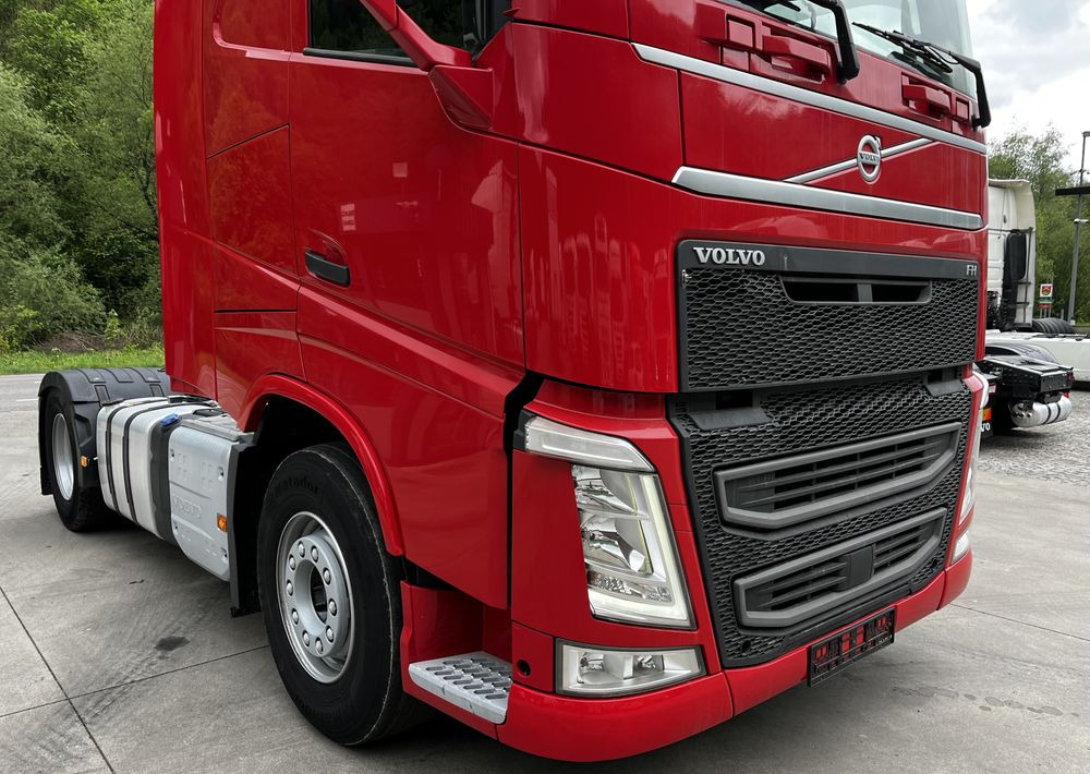 Volvo FH // Standard // 2018 // Duże zbiorniki // Klima postojowa // Radary // Idealny ! - Xe đầu kéo: hình 4 Volvo FH // Standard // 2018 // Duże zbiorniki // Klima postojowa // Radary // Idealny ! - Xe đầu kéo: hình 4