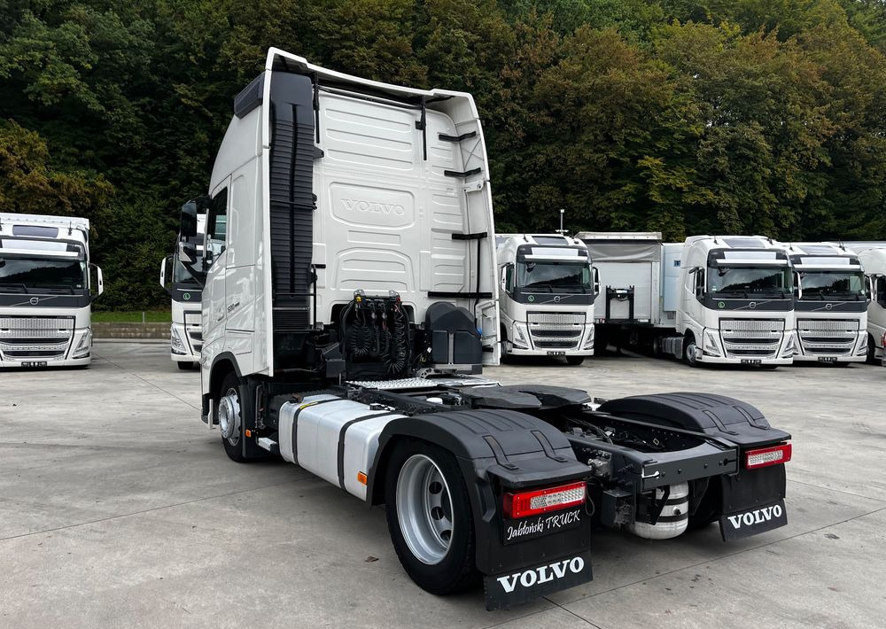 Volvo FH500 // Zamiana na starszy //New Face // Low Deck // Full Led // ACC // Globe XL // ParkClima // Zamiana za starszy - Xe đầu kéo: hình 3 Volvo FH500 // Zamiana na starszy //New Face // Low Deck // Full Led // ACC // Globe XL // ParkClima // Zamiana za starszy - Xe đầu kéo: hình 3