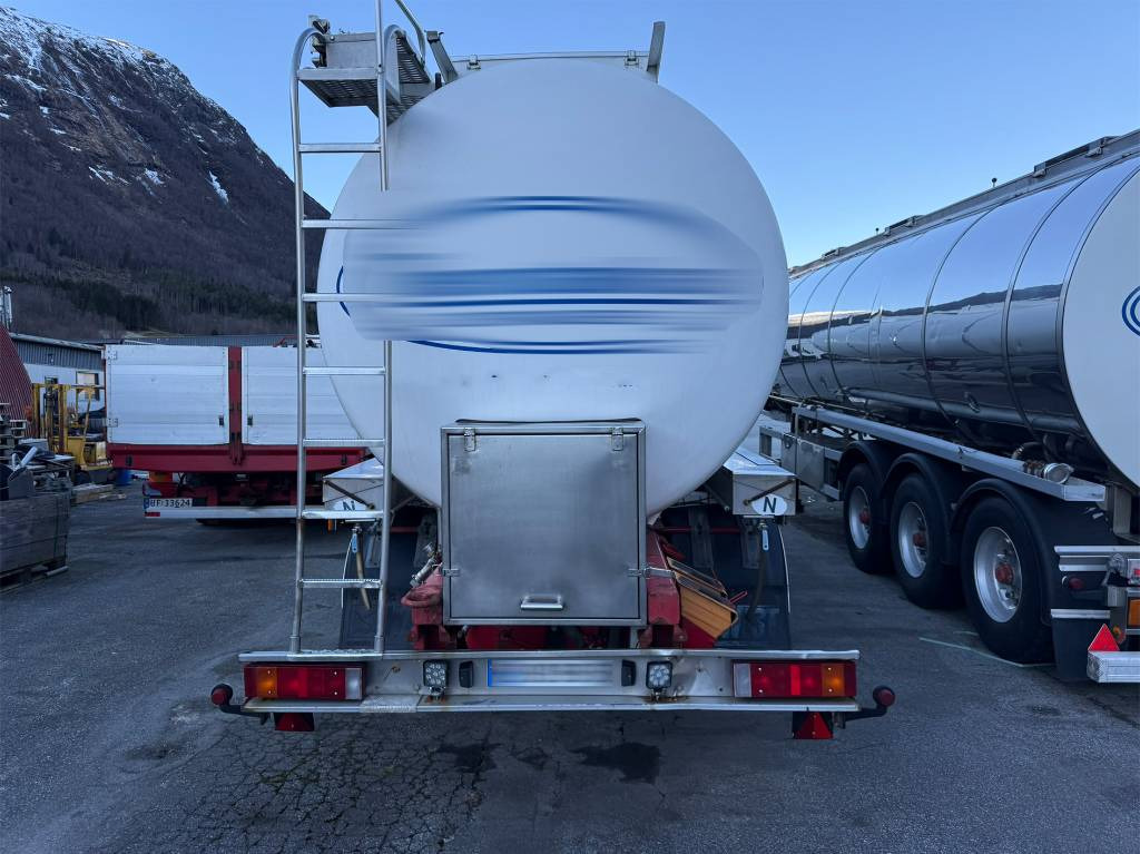 Annet Schrader tank trailer 32 m2 - Sơ mi rơ moóc bồn: hình 3 Annet Schrader tank trailer 32 m2 - Sơ mi rơ moóc bồn: hình 3