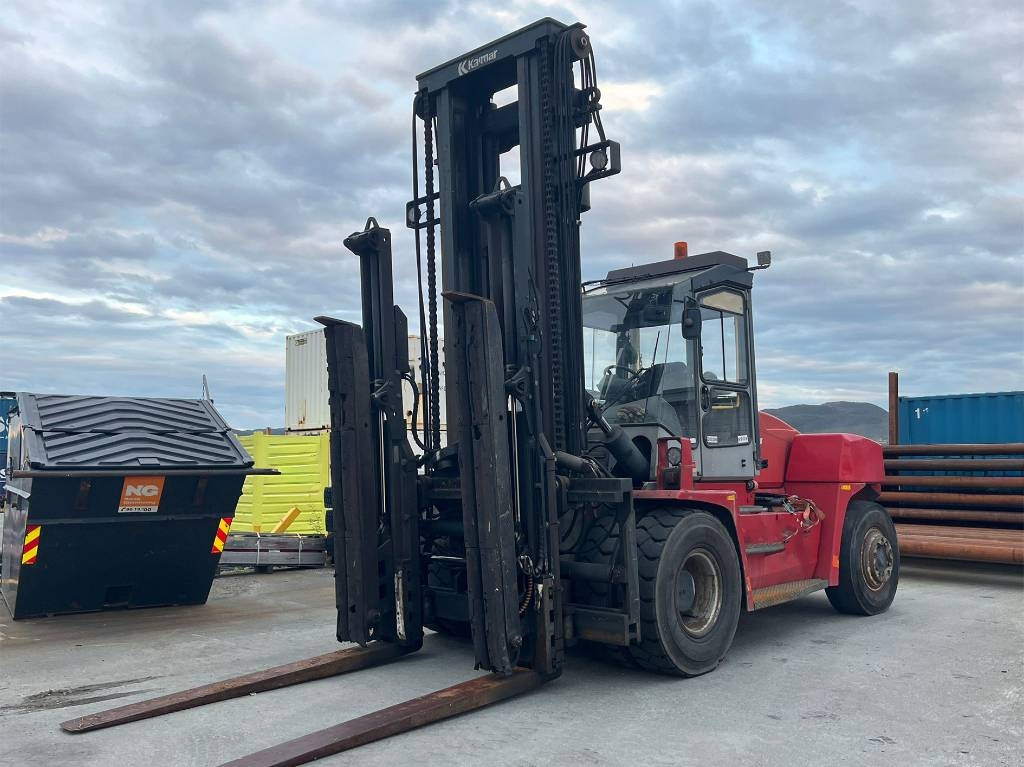 Kalmar DCE 120-12 - Xe nâng diesel: hình 1 Kalmar DCE 120-12 - Xe nâng diesel: hình 1