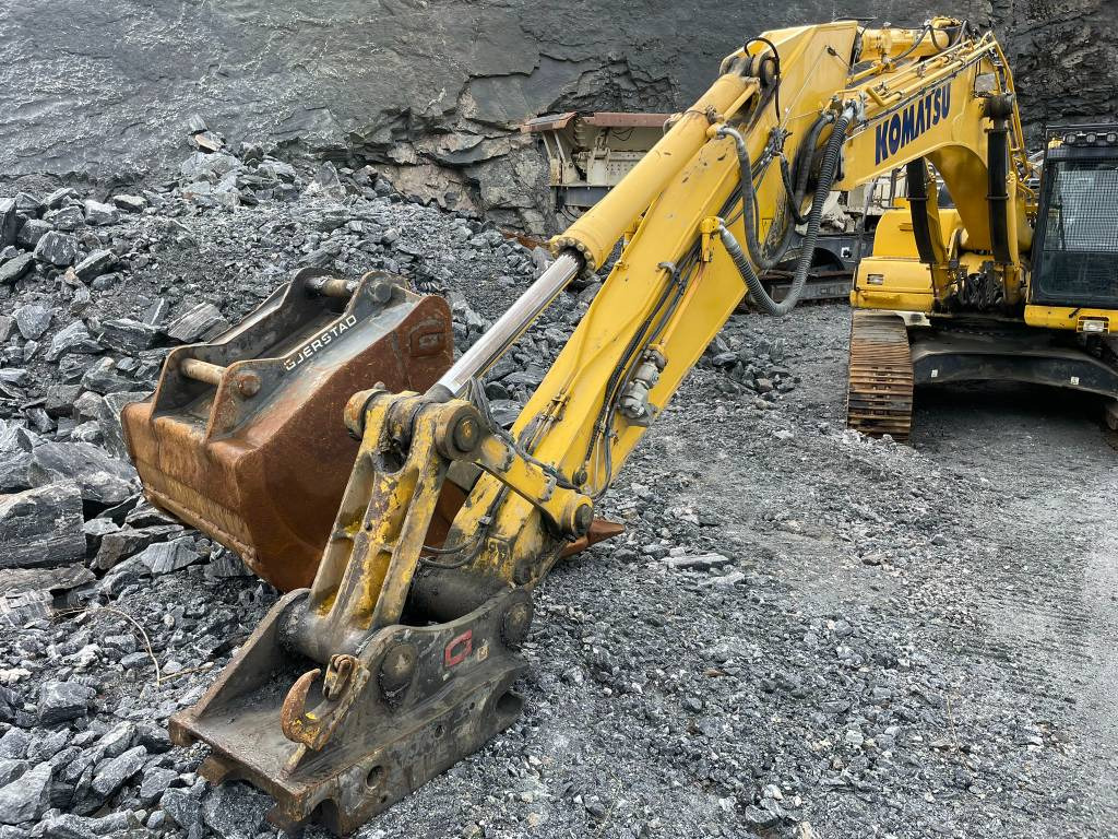 Komatsu PC 360 LC-10 - Máy xúc bánh xích: hình 3 Komatsu PC 360 LC-10 - Máy xúc bánh xích: hình 3