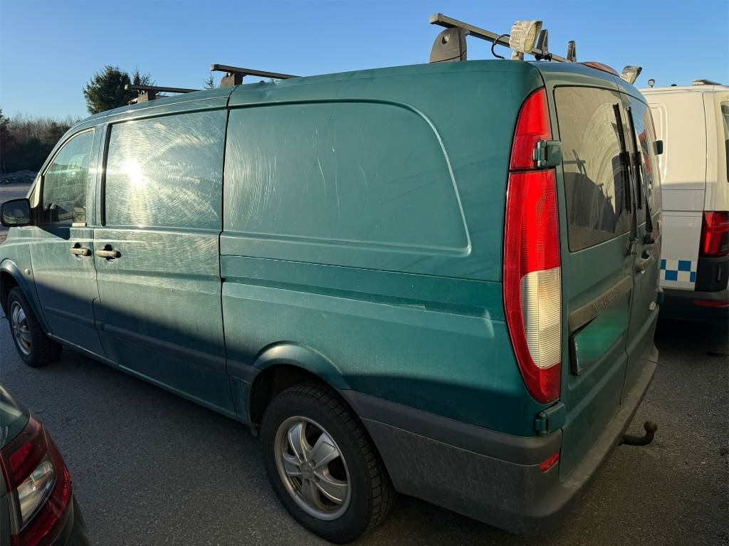 Mercedes-Benz Vito 116 CDI 4x4 - Xe van nhỏ gọn: hình 4 Mercedes-Benz Vito 116 CDI 4x4 - Xe van nhỏ gọn: hình 4