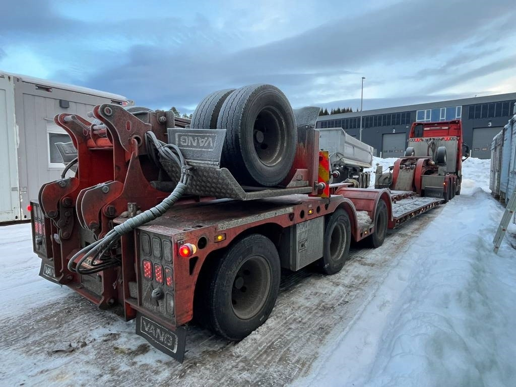 Vang ATHLS 3+1 Volvo FH16 750 Heavy Haul 8x2 - Sơ mi rơ moóc thùng thấp: hình 4 Vang ATHLS 3+1 Volvo FH16 750 Heavy Haul 8x2 - Sơ mi rơ moóc thùng thấp: hình 4