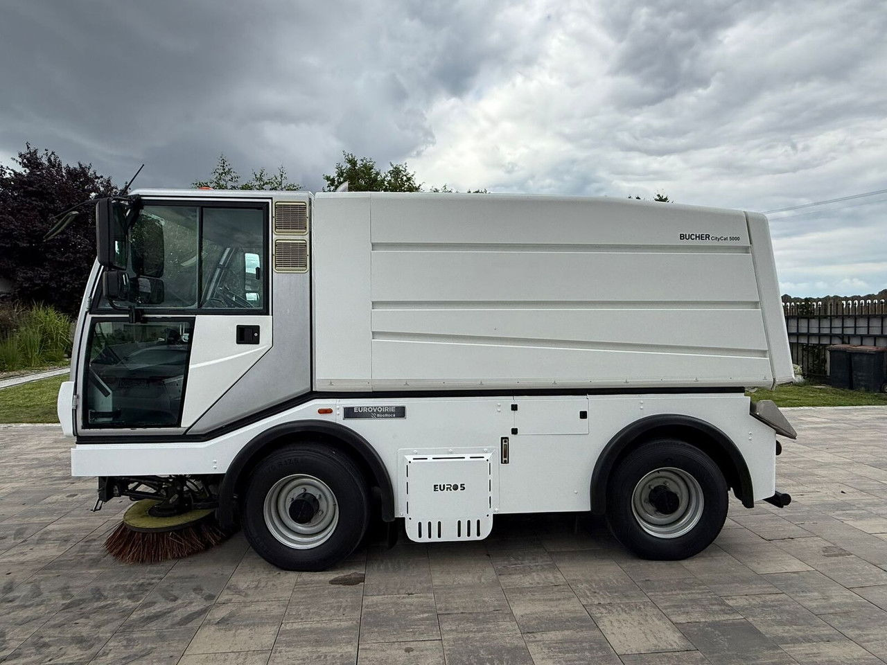 Bucher Citycat 5000 Zamiatarka 2014 Rok Kamera cofania Kl imatyzacja - Xe quét đường: hình 5 Bucher Citycat 5000 Zamiatarka 2014 Rok Kamera cofania Kl imatyzacja - Xe quét đường: hình 5