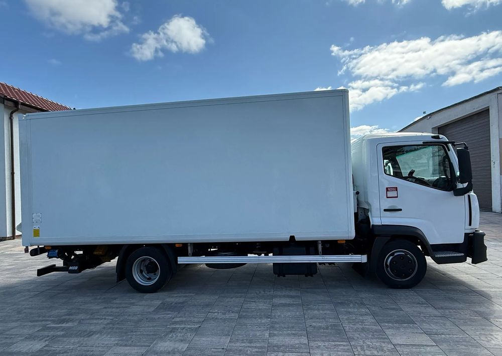 Renault D7.5 - Xe tải hộp: hình 4 Renault D7.5 - Xe tải hộp: hình 4