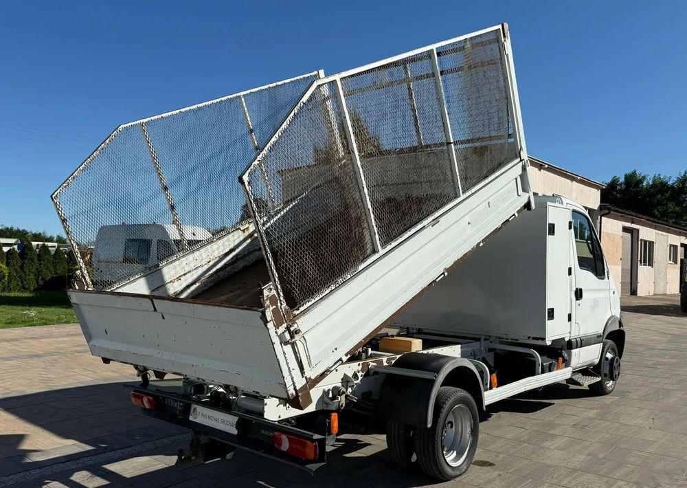 Renault Mascott - Xe ben nhỏ: hình 3 Renault Mascott - Xe ben nhỏ: hình 3