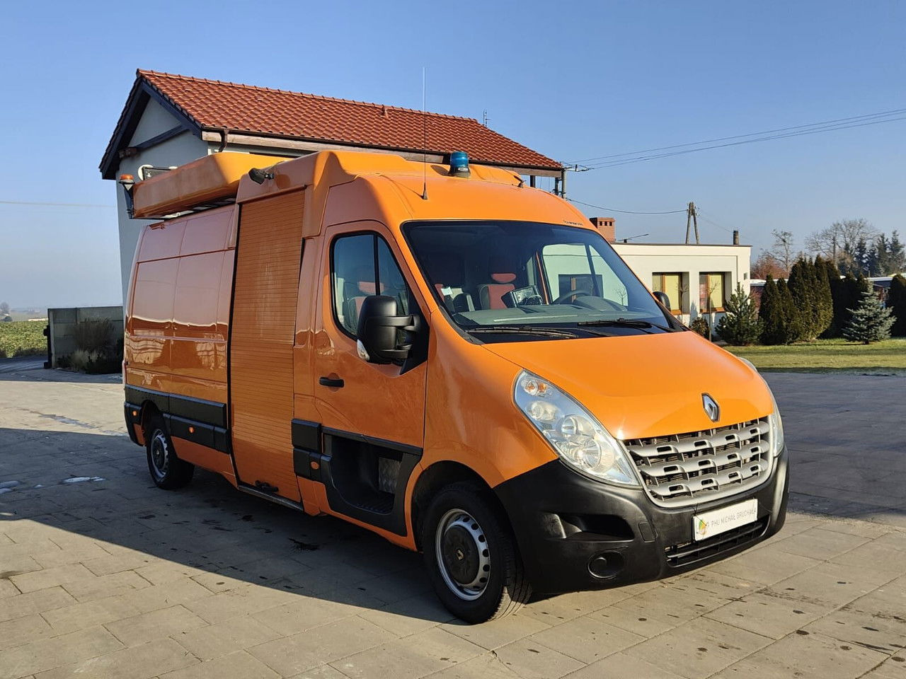 Renault Master - Xe van chở hàng: hình 1 Renault Master - Xe van chở hàng: hình 1