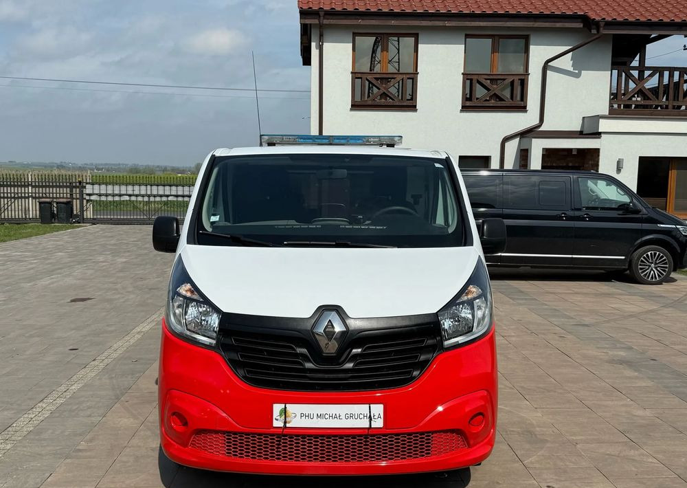 Renault Trafic - Xe cứu thương: hình 2 Renault Trafic - Xe cứu thương: hình 2