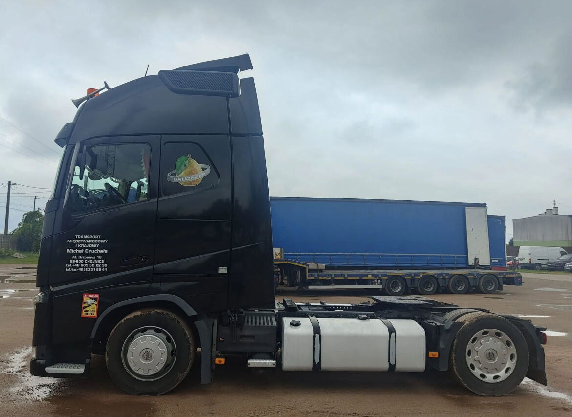 Volvo FH 500 - Xe đầu kéo: hình 4 Volvo FH 500 - Xe đầu kéo: hình 4
