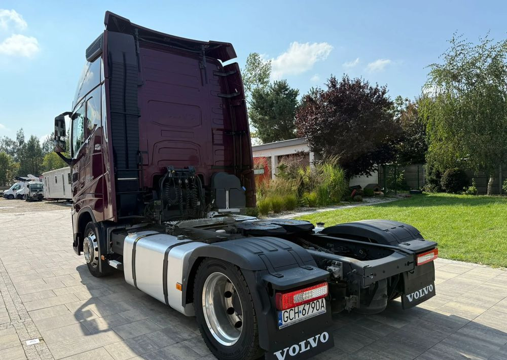 Volvo FH 500 - Xe đầu kéo: hình 5 Volvo FH 500 - Xe đầu kéo: hình 5