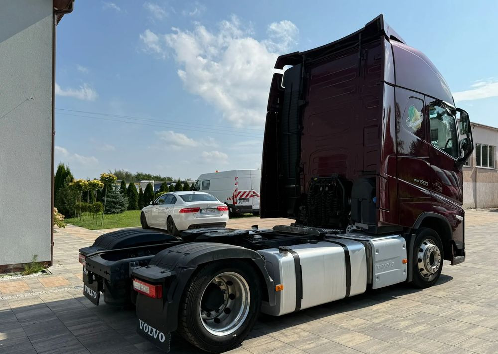 Volvo FH 500 - Xe đầu kéo: hình 4 Volvo FH 500 - Xe đầu kéo: hình 4