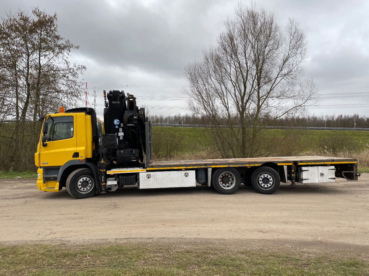DAF 85.410 Met Effer 470 6s laadkraan ladekran loadercrane crane palfinger hiab fassi - Xe cẩu tự hành: hình 2 DAF 85.410 Met Effer 470 6s laadkraan ladekran loadercrane crane palfinger hiab fassi - Xe cẩu tự hành: hình 2