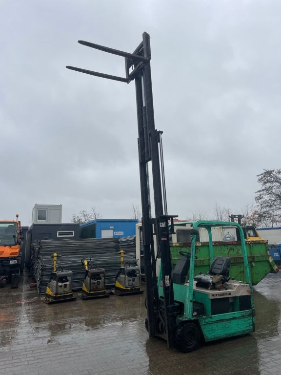 Mitsubishi FBS18-48s Elektrische heftruck triplo freelift 480cm - Xe nâng: hình 5 Mitsubishi FBS18-48s Elektrische heftruck triplo freelift 480cm - Xe nâng: hình 5