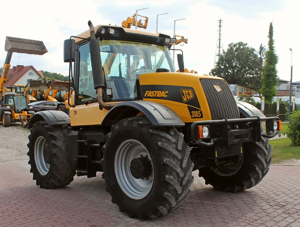 JCB Fastrac 3185 - Máy cày: hình 1 JCB Fastrac 3185 - Máy cày: hình 1