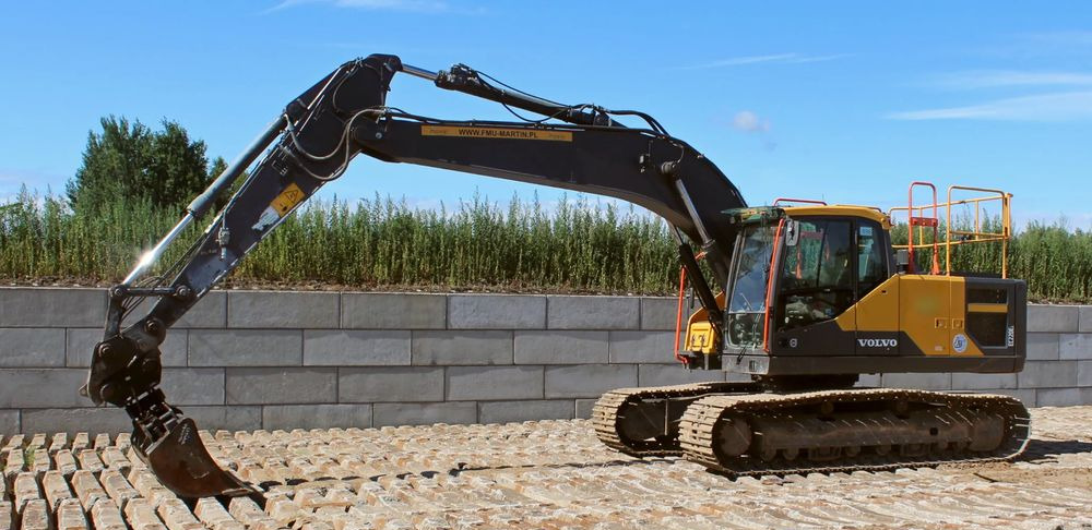 Volvo EC220EL - Máy xúc bánh xích: hình 5 Volvo EC220EL - Máy xúc bánh xích: hình 5