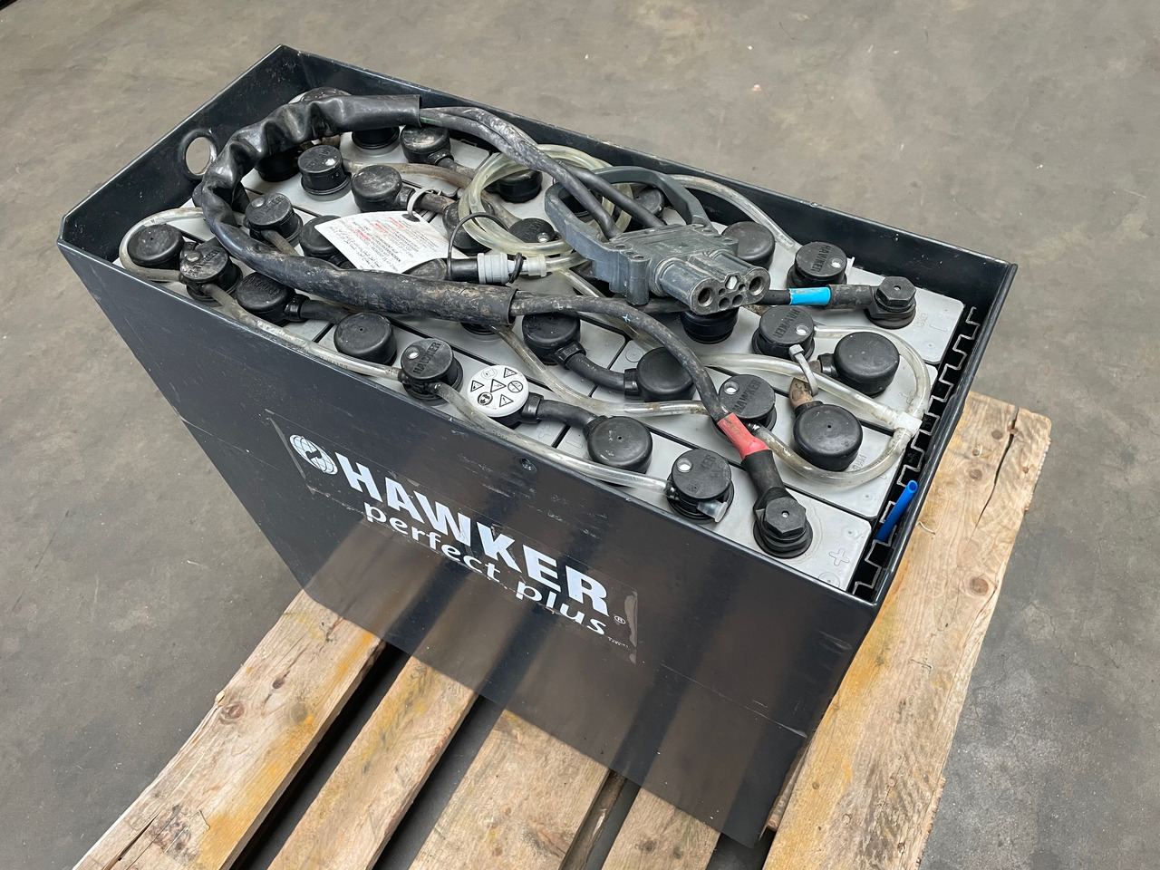 Hawker 24 Volt I 3 PZS 375 - Ắc quy cho Thiết bị xử lý vật liệu: hình 1 Hawker 24 Volt I 3 PZS 375 - Ắc quy cho Thiết bị xử lý vật liệu: hình 1