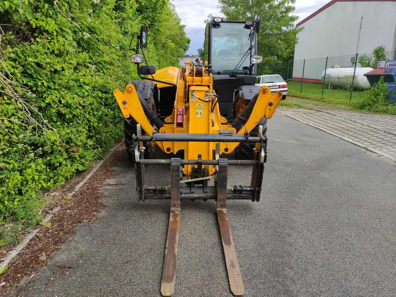 JCB 540V140 Hi Viz - Xe nhấc hình viễn vọng kính: hình 3 JCB 540V140 Hi Viz - Xe nhấc hình viễn vọng kính: hình 3