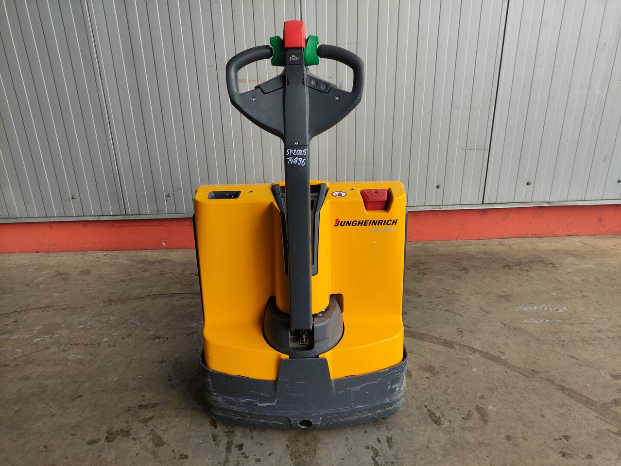 Jungheinrich EJE 116 - Xe tải nâng pallet: hình 4 Jungheinrich EJE 116 - Xe tải nâng pallet: hình 4