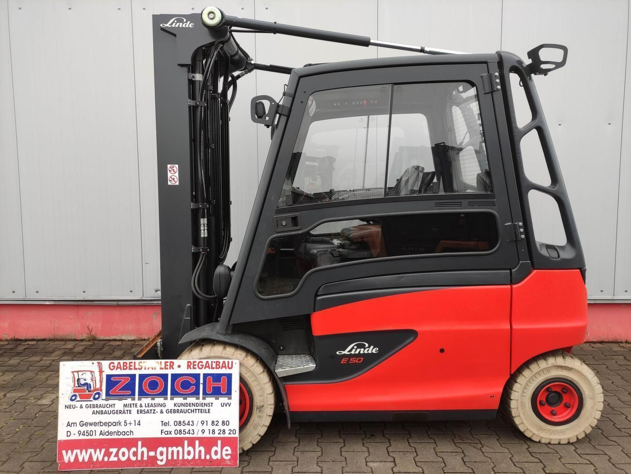 Linde E50HL-01-388 - Xe nâng điện: hình 1 Linde E50HL-01-388 - Xe nâng điện: hình 1