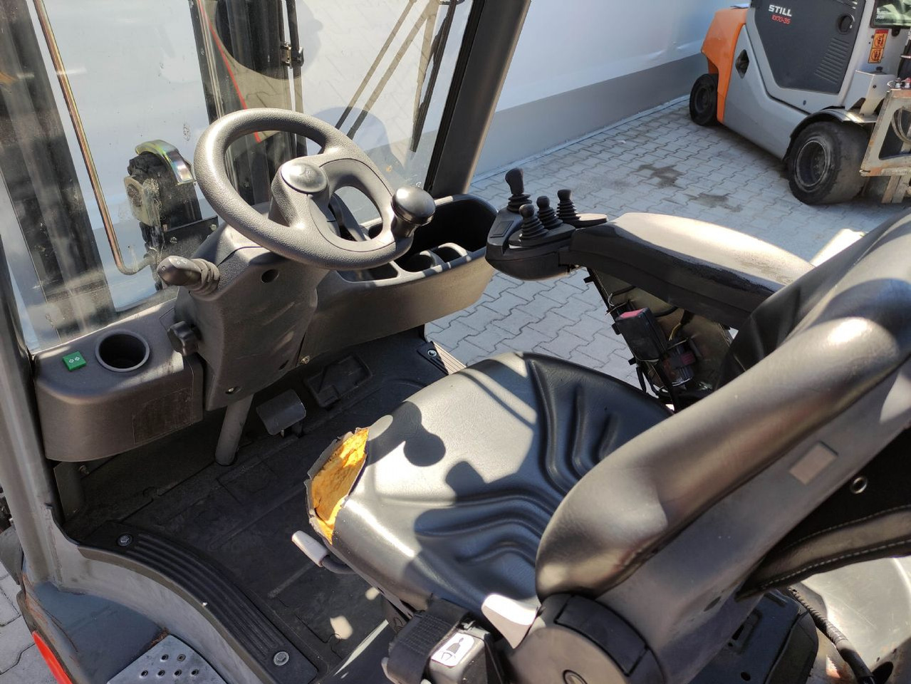 Linde H16T-01-391 (SE NEU) - Xe nâng: hình 5 Linde H16T-01-391 (SE NEU) - Xe nâng: hình 5