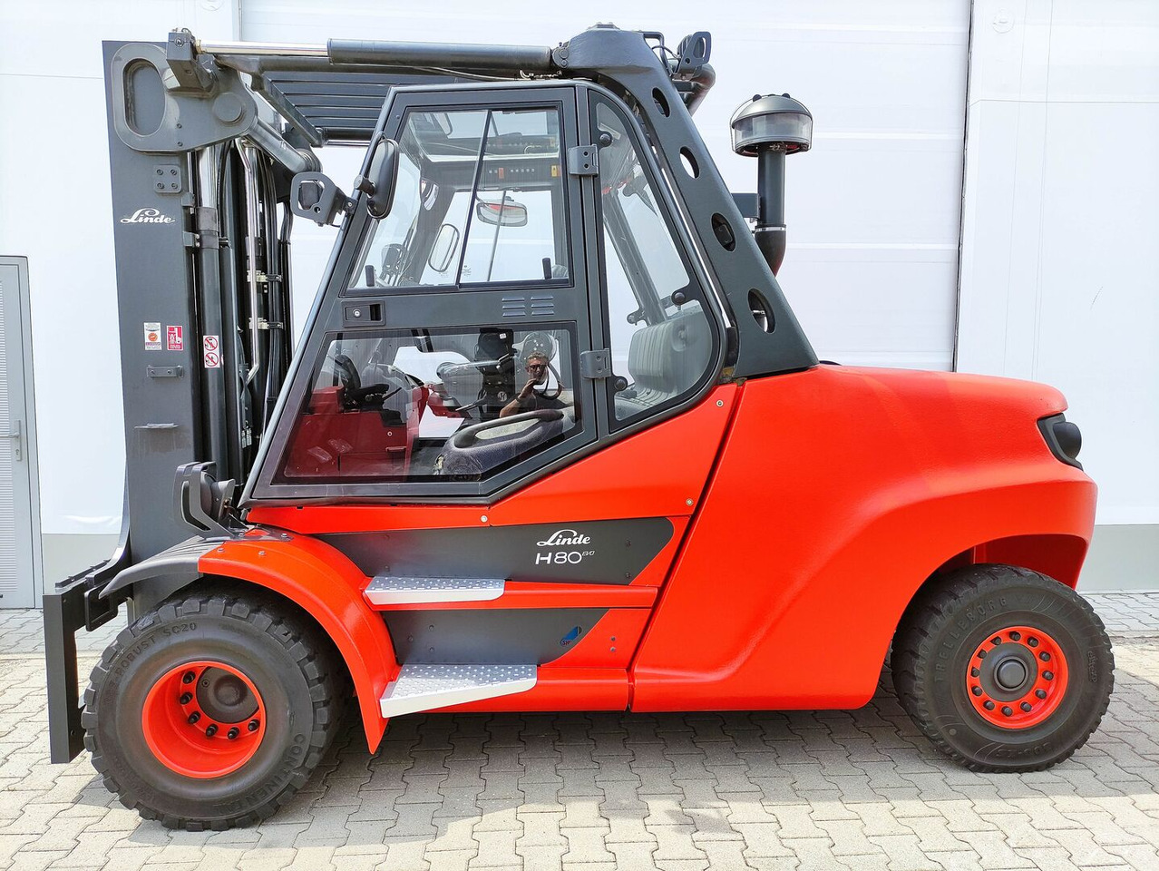 Linde H80D-03/1100-396 EVO (LACK, UVV & KDD NEU) - Xe nâng diesel: hình 1 Linde H80D-03/1100-396 EVO (LACK, UVV & KDD NEU) - Xe nâng diesel: hình 1