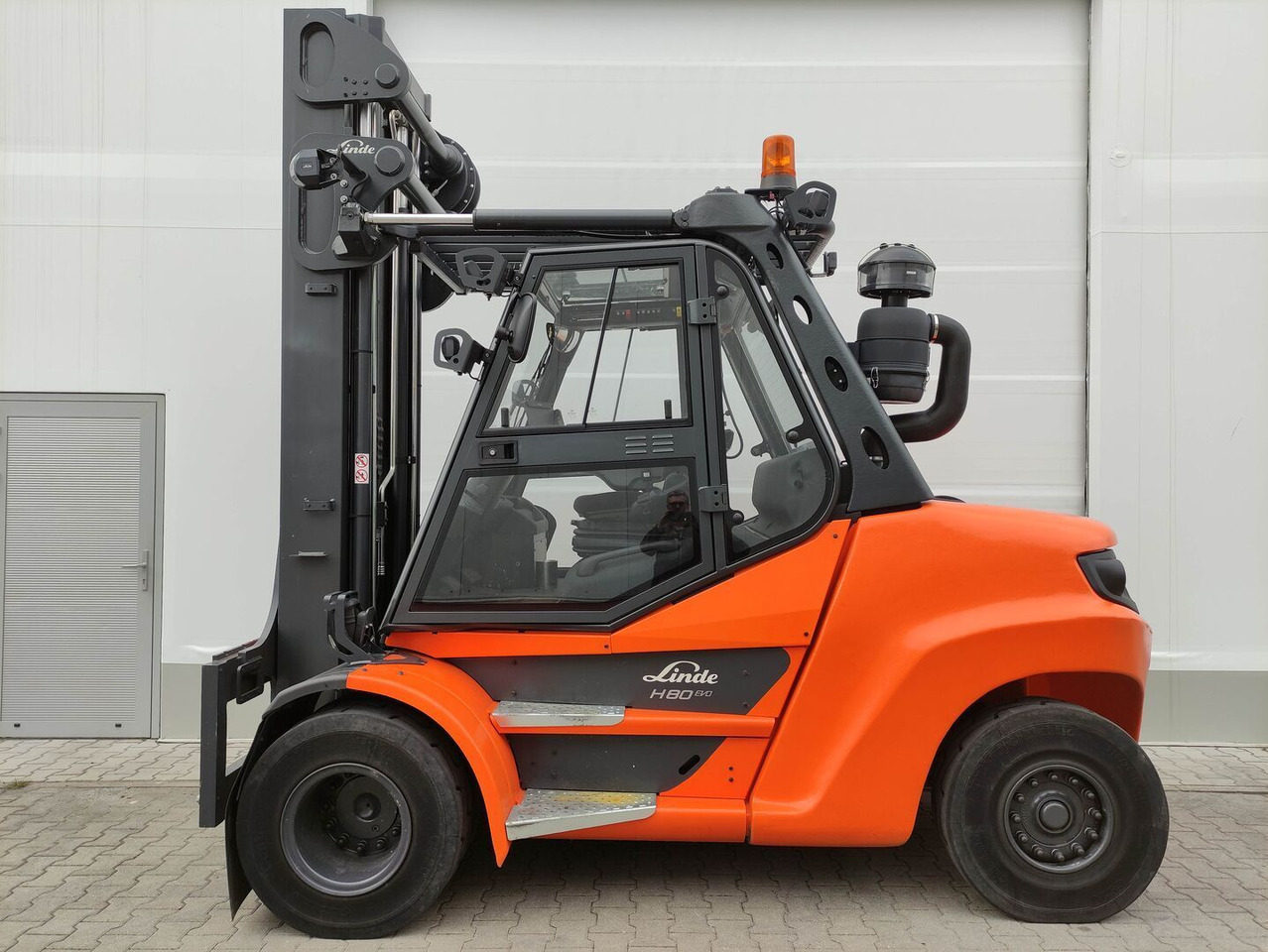 Linde H80D-03/900-396/EVO - Xe nâng diesel: hình 1 Linde H80D-03/900-396/EVO - Xe nâng diesel: hình 1