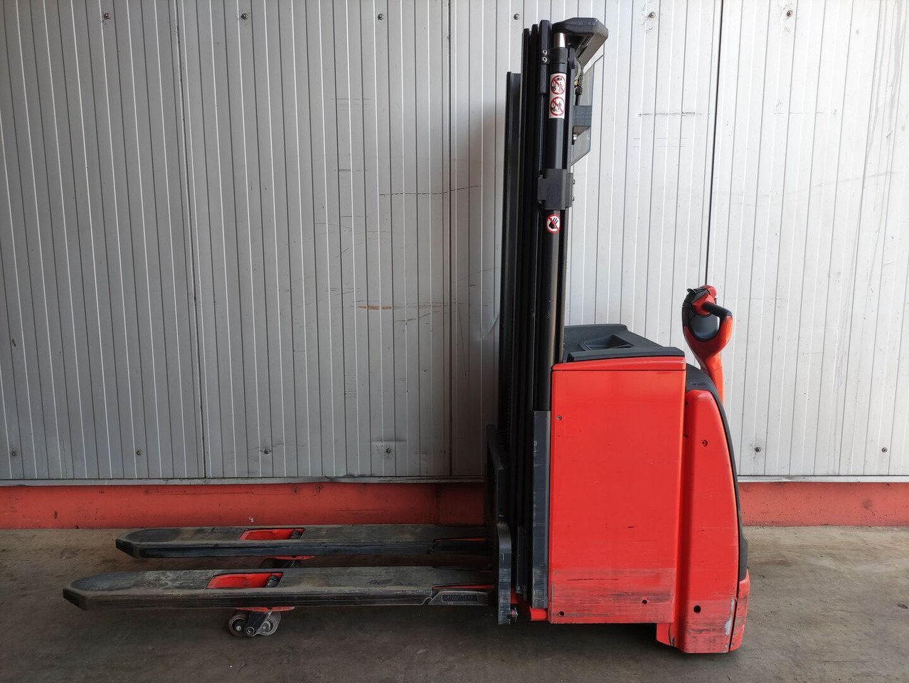 Linde L16i-1173 - Máy xếp chồng: hình 1 Linde L16i-1173 - Máy xếp chồng: hình 1