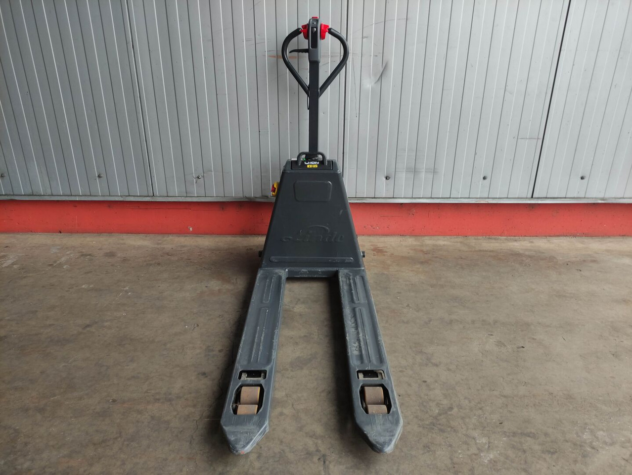Linde MT15C - Xe tải nâng pallet: hình 3 Linde MT15C - Xe tải nâng pallet: hình 3