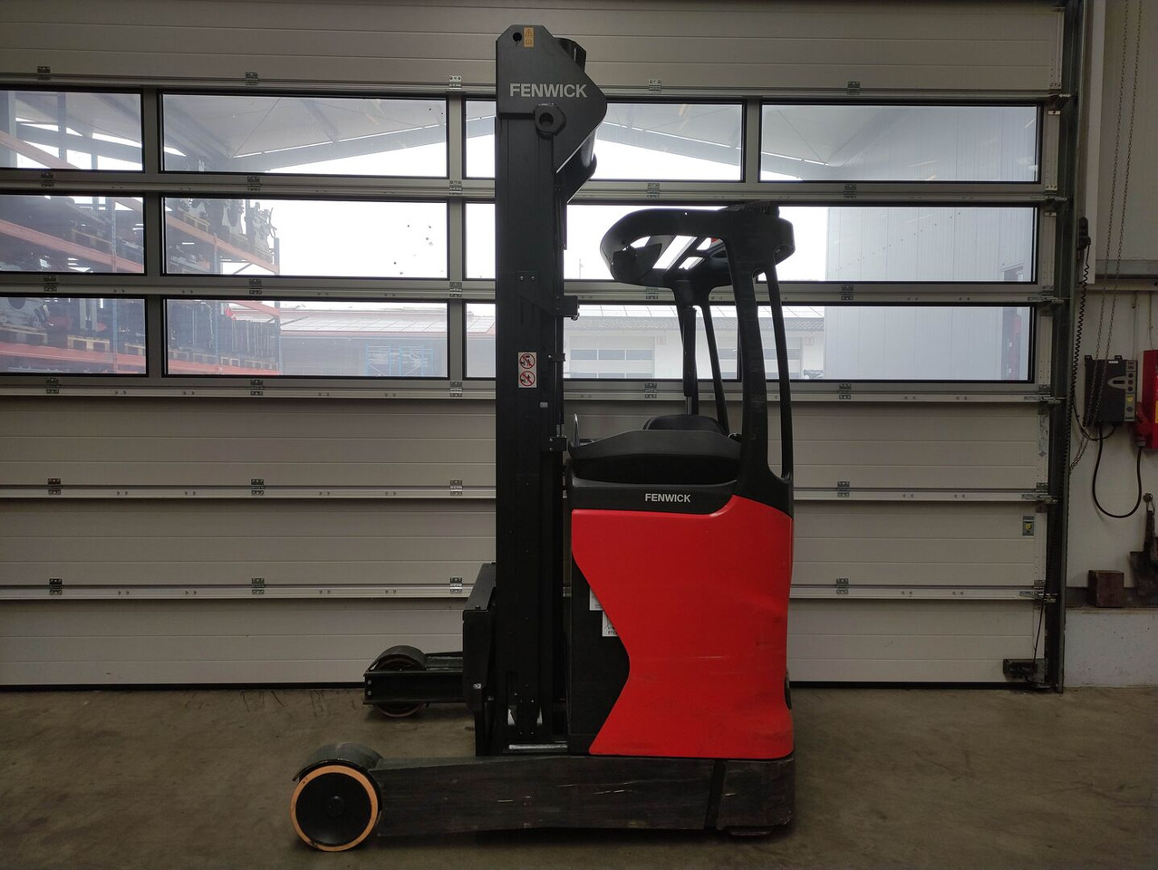 Linde R14-01-1120 - Xe tải tiếp cận: hình 1 Linde R14-01-1120 - Xe tải tiếp cận: hình 1