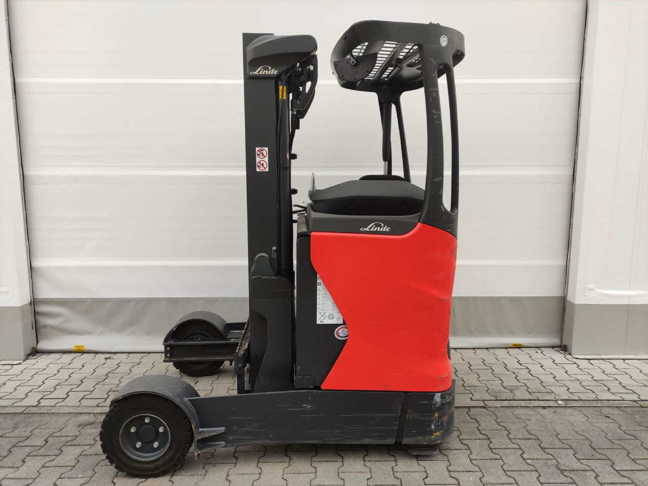 Linde R14G-01-1120 - Xe tải tiếp cận: hình 1 Linde R14G-01-1120 - Xe tải tiếp cận: hình 1