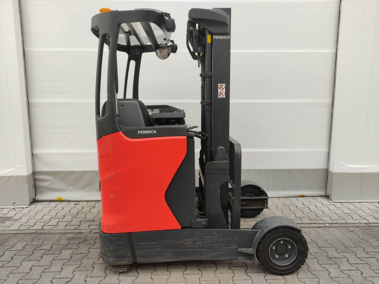 Linde R16G-01-1120 - Xe tải tiếp cận: hình 2 Linde R16G-01-1120 - Xe tải tiếp cận: hình 2