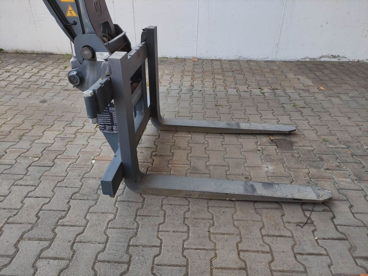 Magni FCF6TSHI 1.3 - Chĩa: hình 2 Magni FCF6TSHI 1.3 - Chĩa: hình 2