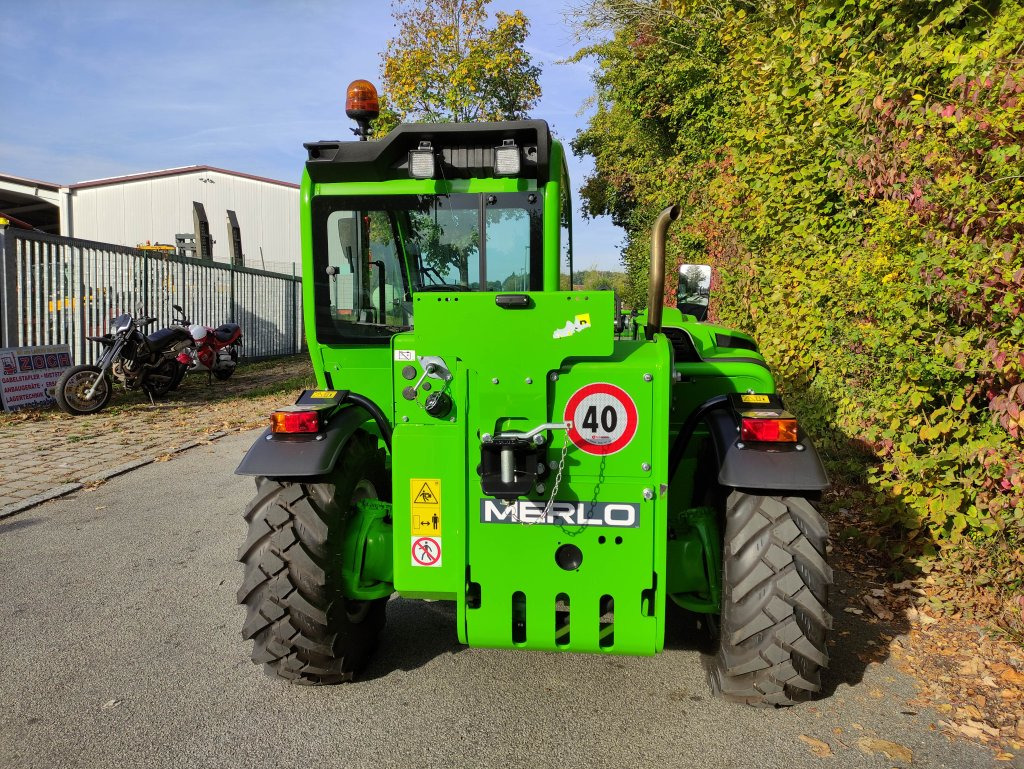 Merlo P27.6 Plus - 40km/h - Xe nhấc hình viễn vọng kính: hình 4 Merlo P27.6 Plus - 40km/h - Xe nhấc hình viễn vọng kính: hình 4