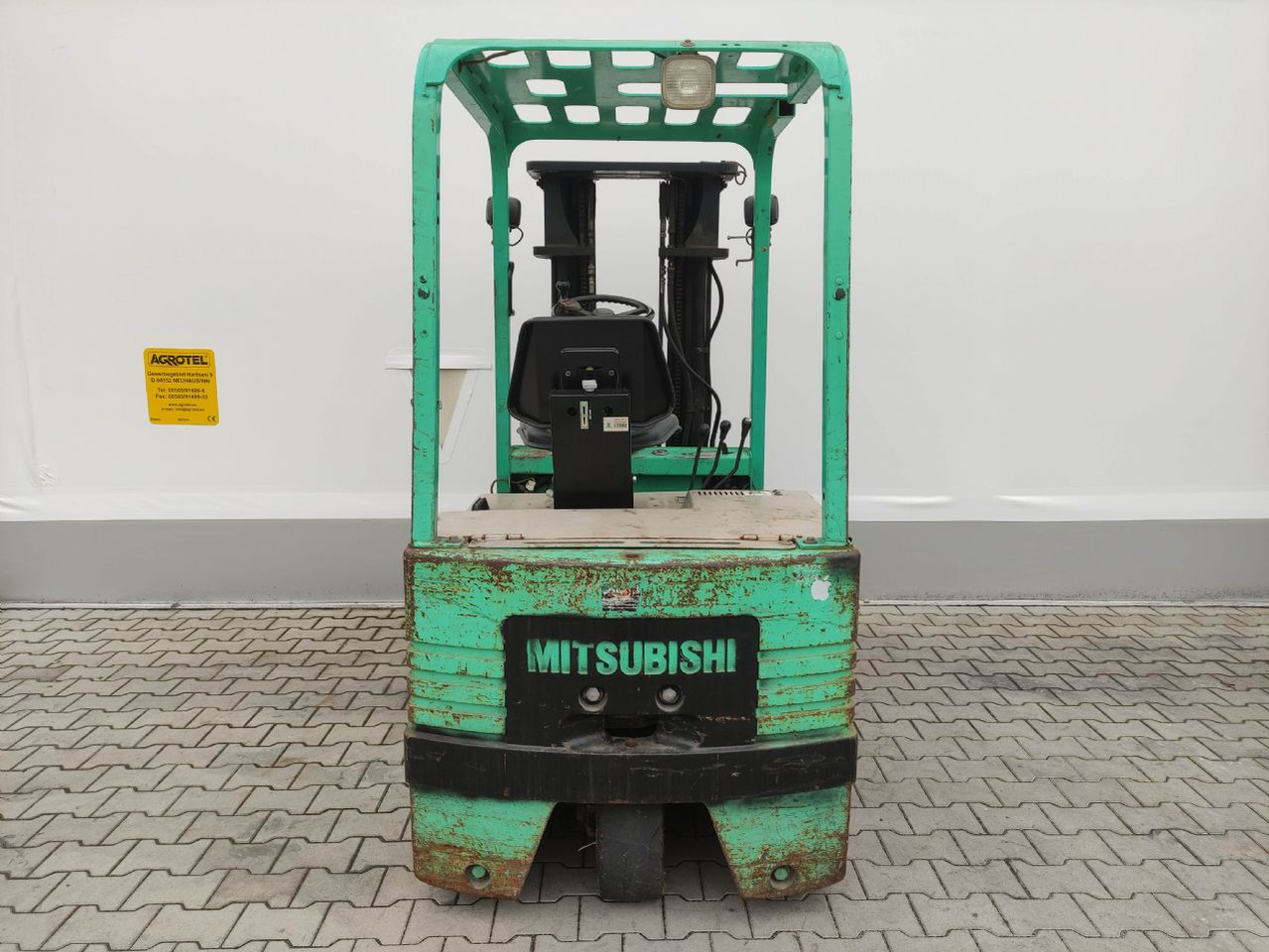 Mitsubishi FBS18-48E - Xe nâng điện: hình 4 Mitsubishi FBS18-48E - Xe nâng điện: hình 4