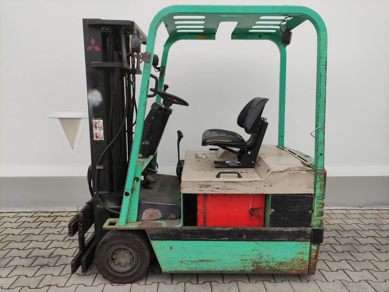 Mitsubishi FBS18-48E - Xe nâng điện: hình 1 Mitsubishi FBS18-48E - Xe nâng điện: hình 1