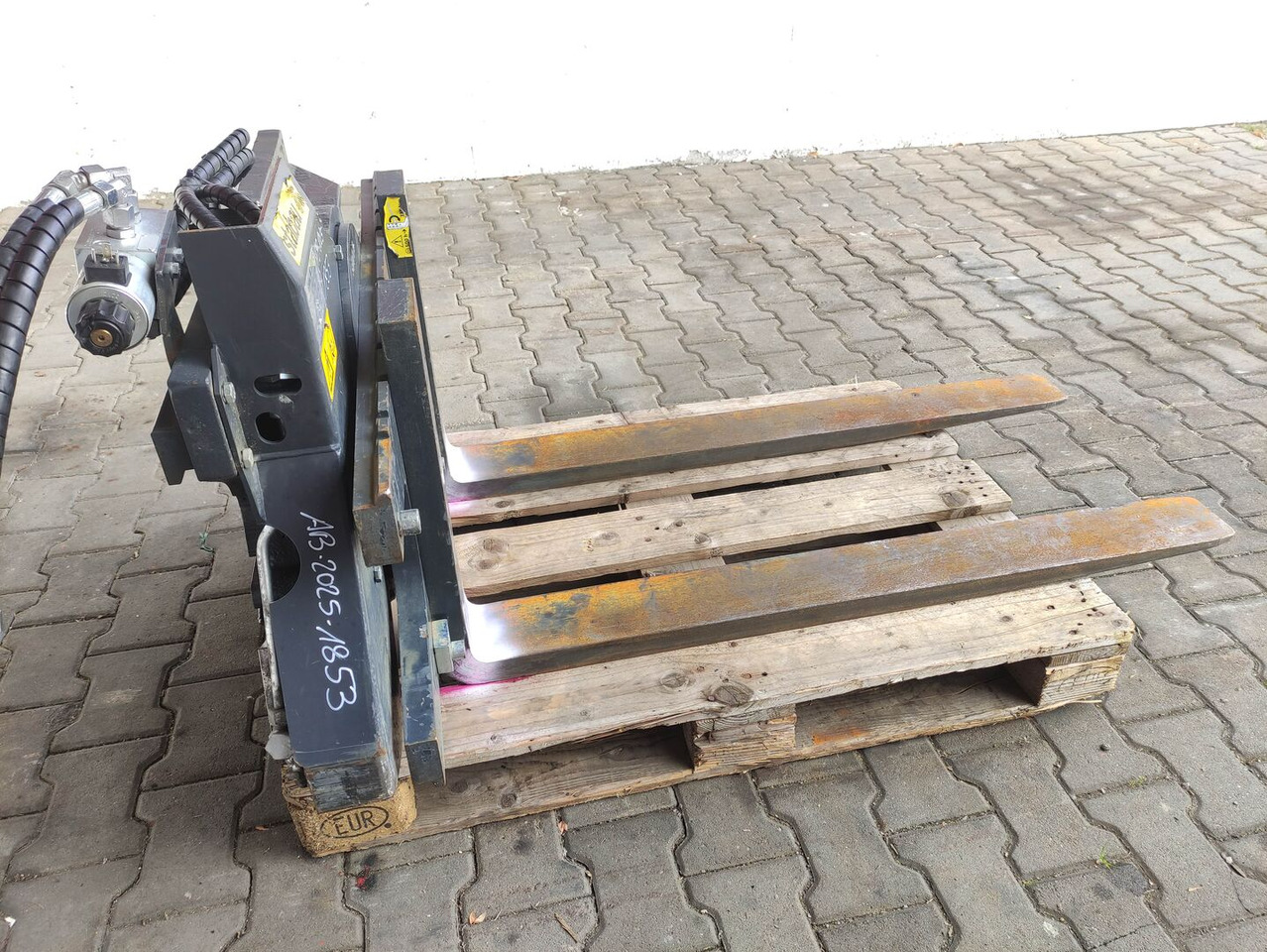 Stabau S8-DE18 - Chĩa: hình 3 Stabau S8-DE18 - Chĩa: hình 3