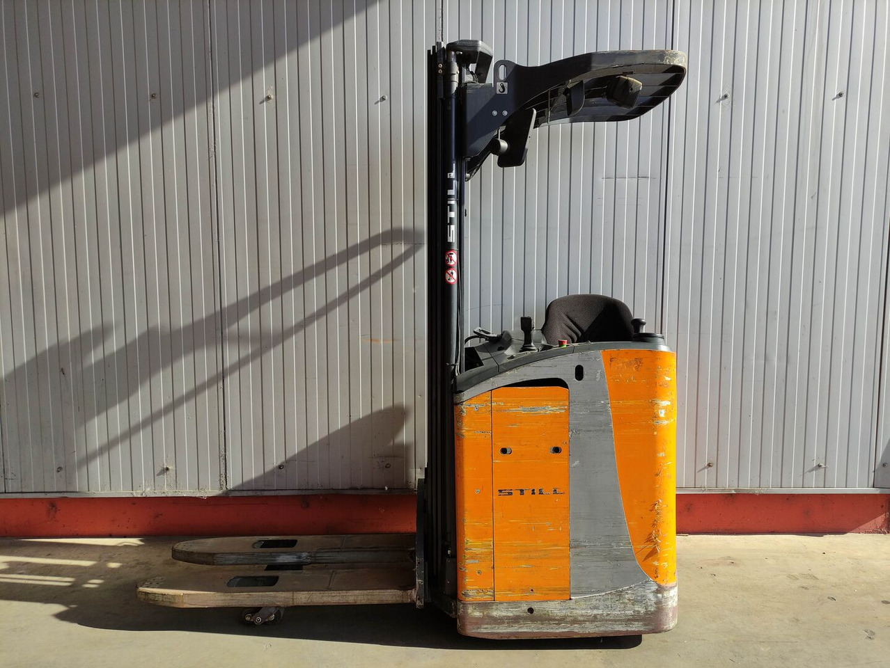 Still FV-Xi-16 - Máy xếp chồng: hình 1 Still FV-Xi-16 - Máy xếp chồng: hình 1