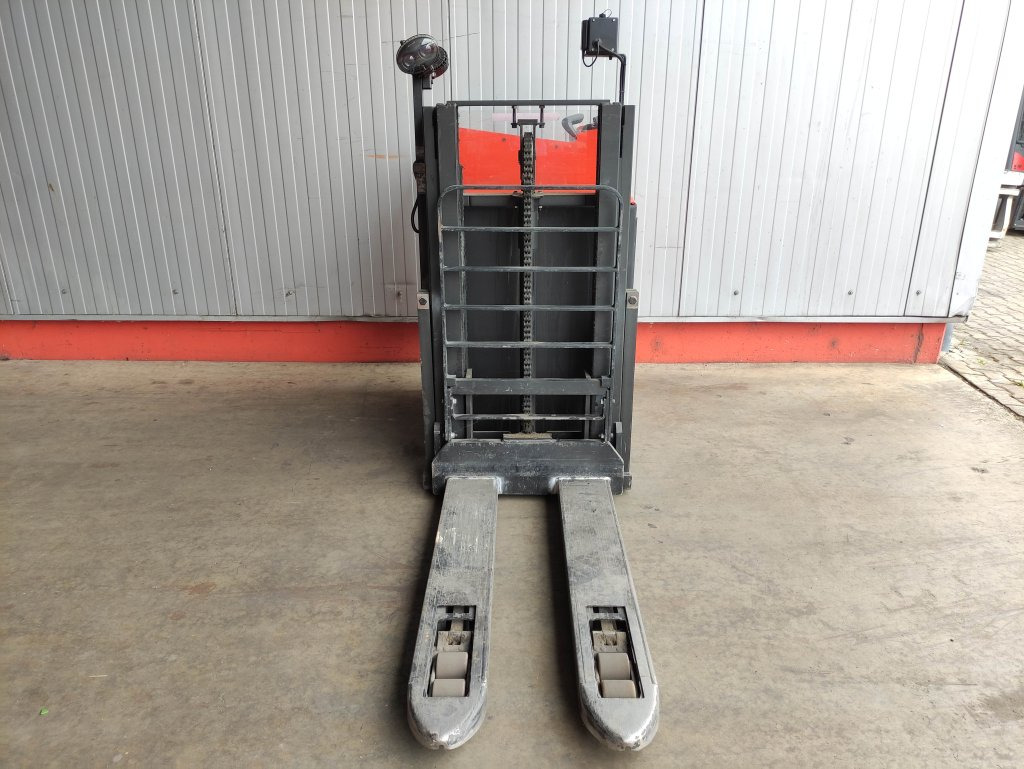 Toyota SSE160D - Máy xếp chồng: hình 3 Toyota SSE160D - Máy xếp chồng: hình 3