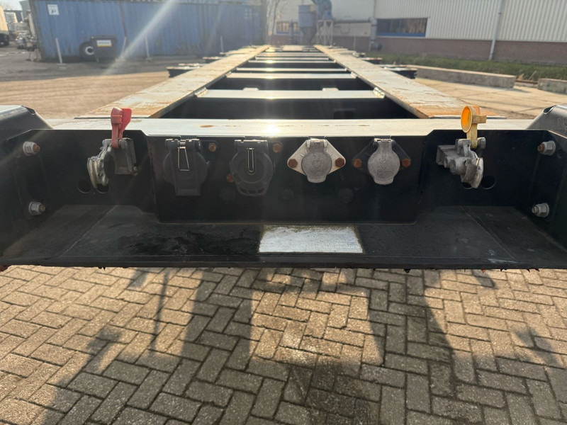 Kögel PORT 40 SIMPLEX 20 CONTAINER CHASSIS, NL TRAILER, 2020 - Xe chở container/ Sơ mi rơ moóc hoán đổi thân: hình 4 Kögel PORT 40 SIMPLEX 20 CONTAINER CHASSIS, NL TRAILER, 2020 - Xe chở container/ Sơ mi rơ moóc hoán đổi thân: hình 4