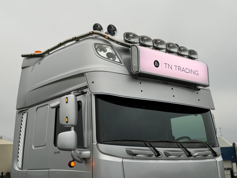 DAF XF 530 FT VOLLUCHT, SHOWTRUCK, RETARDER, LEER, PTO/HYDRAULIEK. - Xe đầu kéo: hình 2 DAF XF 530 FT VOLLUCHT, SHOWTRUCK, RETARDER, LEER, PTO/HYDRAULIEK. - Xe đầu kéo: hình 2