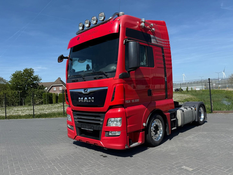 MAN 18.500 FULL AIR, ALCOA, TV, INVERTER, MICROWAVE, TOP. - Xe đầu kéo: hình 2 MAN 18.500 FULL AIR, ALCOA, TV, INVERTER, MICROWAVE, TOP. - Xe đầu kéo: hình 2