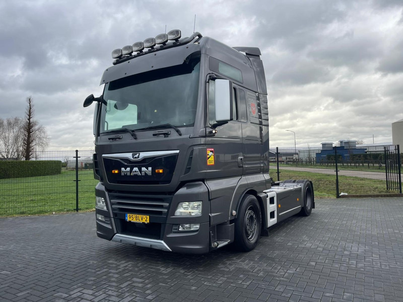 MAN TGX 18.580 2X TANK, LEATHER SEATS, RETARDER, FULL AIR! - Xe đầu kéo: hình 2 MAN TGX 18.580 2X TANK, LEATHER SEATS, RETARDER, FULL AIR! - Xe đầu kéo: hình 2