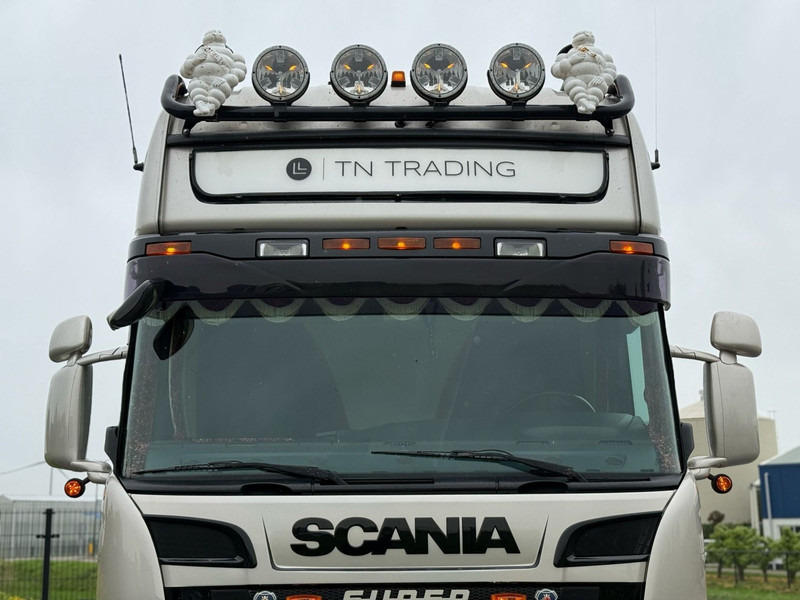 Scania R 580 SHOWTRUCK, VOLLUCHT, VOL SPOILER, RETARDER, SCHUIFSCHOTEL. - Xe đầu kéo: hình 4 Scania R 580 SHOWTRUCK, VOLLUCHT, VOL SPOILER, RETARDER, SCHUIFSCHOTEL. - Xe đầu kéo: hình 4