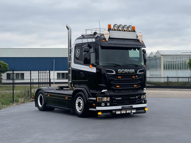 Scania R520 SHOW TRUCK, RETARDER, LEATHER SEATS, MANUEL! - Xe đầu kéo: hình 1 Scania R520 SHOW TRUCK, RETARDER, LEATHER SEATS, MANUEL! - Xe đầu kéo: hình 1