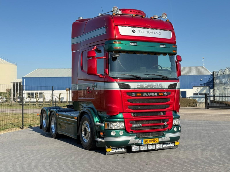 Scania R560 V8 SHOW TRUCK, INTERIOR, FULL AIR, LIKE NEW. - Xe đầu kéo: hình 1 Scania R560 V8 SHOW TRUCK, INTERIOR, FULL AIR, LIKE NEW. - Xe đầu kéo: hình 1