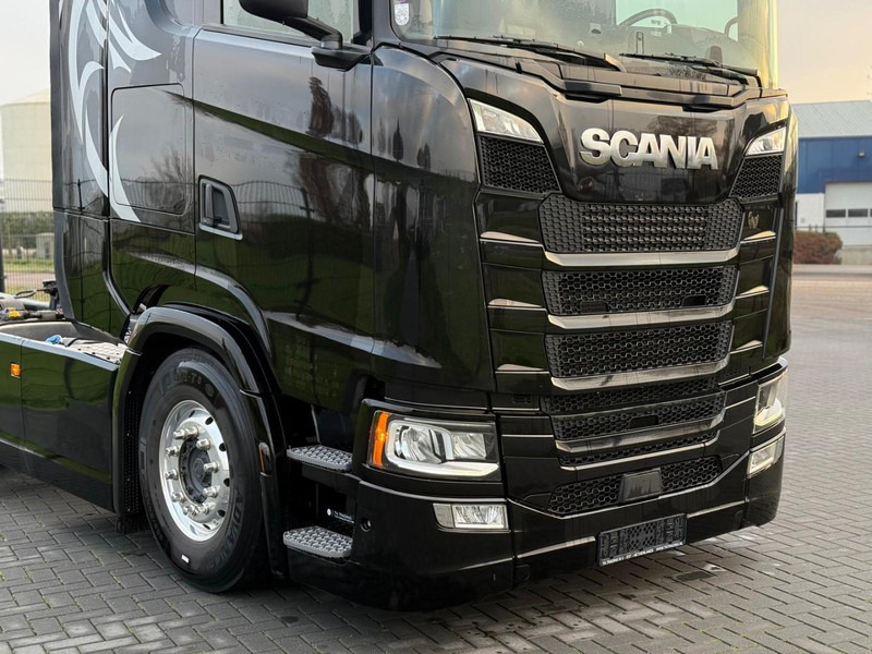 Scania S500 VOLLUCHT, HYDRAULIEK, 6 BALGEN, RETARDER, NIEUWE ACHTERBANDEN. - Xe đầu kéo: hình 2 Scania S500 VOLLUCHT, HYDRAULIEK, 6 BALGEN, RETARDER, NIEUWE ACHTERBANDEN. - Xe đầu kéo: hình 2