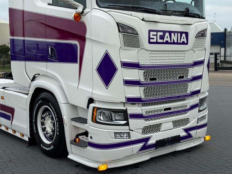 Scania S580 V8 NGS VOLLUCHT, SHOW, LEATHER, RETARDER, LOW MILEAGE, WB 315. - Xe đầu kéo: hình 4 Scania S580 V8 NGS VOLLUCHT, SHOW, LEATHER, RETARDER, LOW MILEAGE, WB 315. - Xe đầu kéo: hình 4