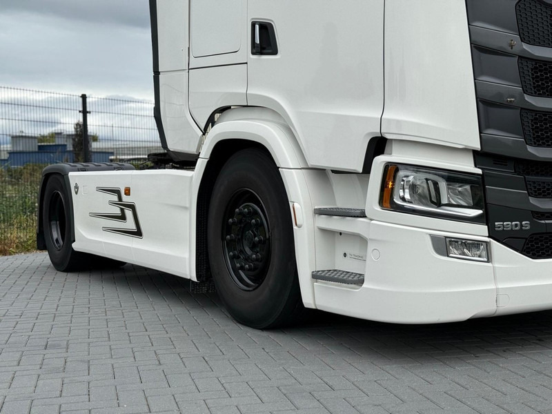 Scania S590 V8 NGS FULL AIR, PARK COOL, RETARDER, 2 TANKS. - Xe đầu kéo: hình 2 Scania S590 V8 NGS FULL AIR, PARK COOL, RETARDER, 2 TANKS. - Xe đầu kéo: hình 2