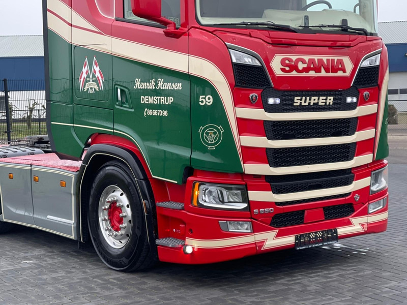 Scania S650 V8 NGS SHOW TRUCK, FULL AIR, RETARDER, PTO/HYDRAULIC! - Xe đầu kéo: hình 4 Scania S650 V8 NGS SHOW TRUCK, FULL AIR, RETARDER, PTO/HYDRAULIC! - Xe đầu kéo: hình 4